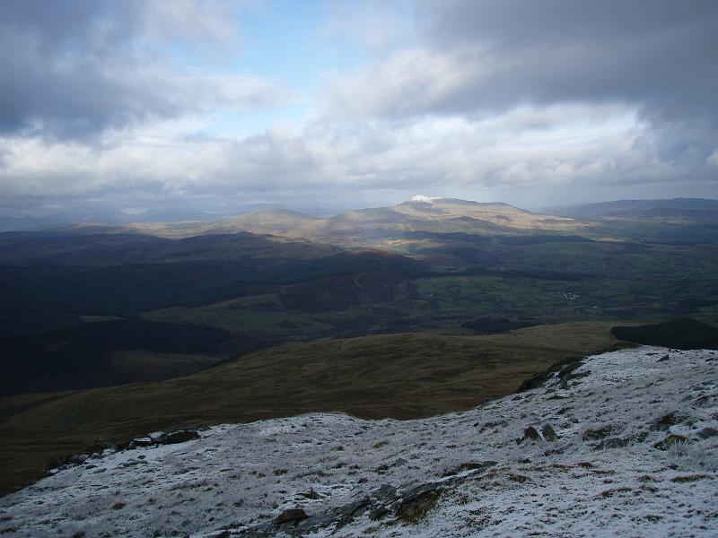 View from Aran Benllyn- Moel Llyfant in snow.jpg